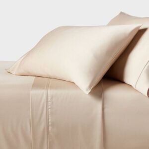Threshold - 320 Thread Count Cool TENCEL Lyocell Sheet Set Khaki